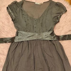 Women's dress